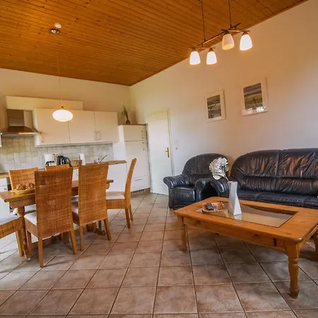 Am Birkensee 55125 شقة Detern